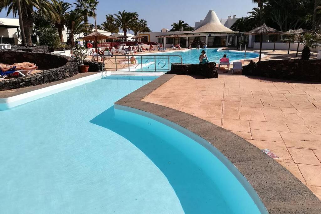 Apartamento Lina 25 Playa Roca Costa Teguise Dış mekan fotoğraf