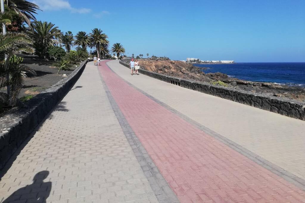Apartamento Lina 25 Playa Roca Costa Teguise Dış mekan fotoğraf