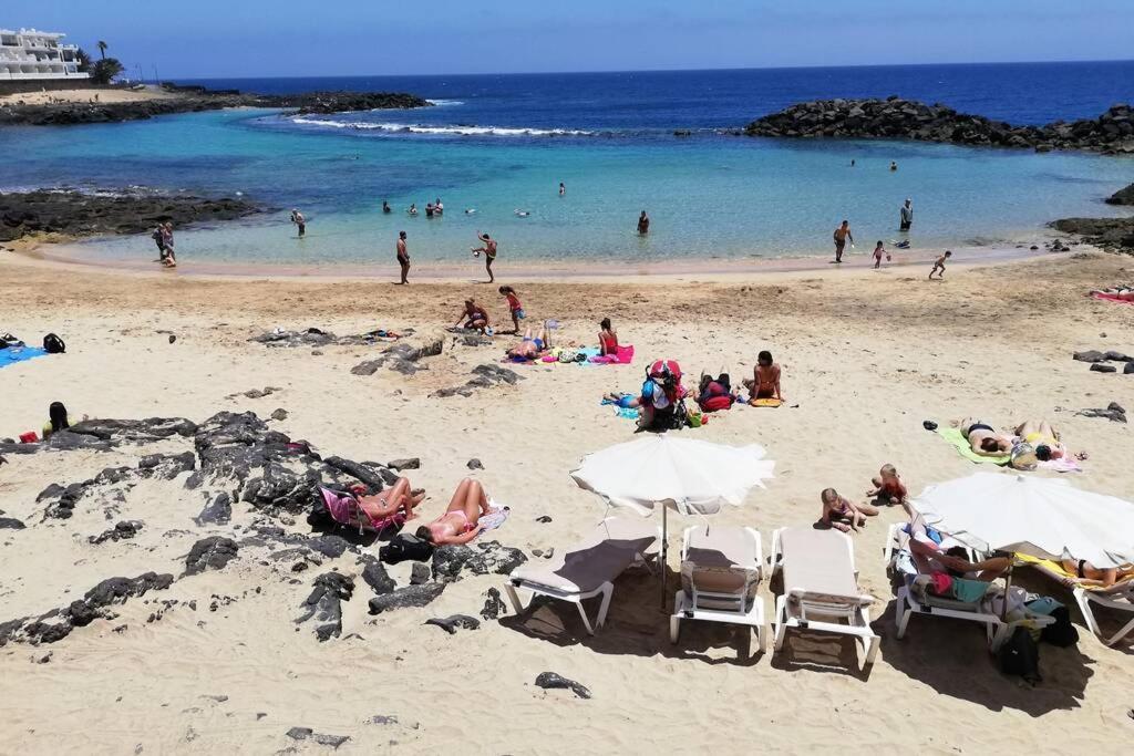 Apartamento Lina 25 Playa Roca Costa Teguise Dış mekan fotoğraf