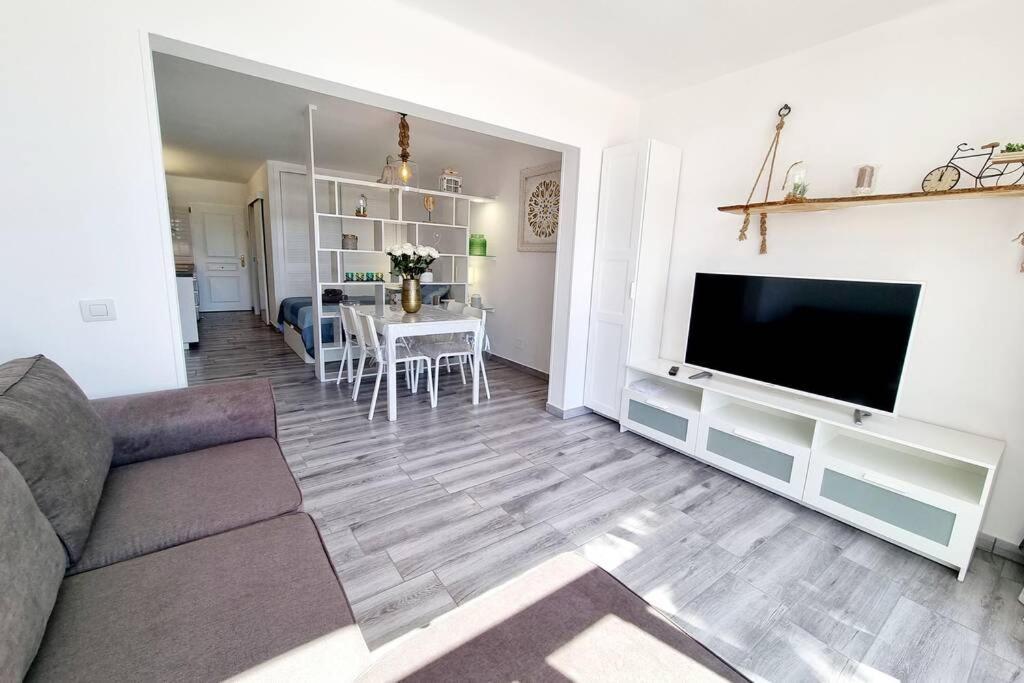 Apartamento Lina 25 Playa Roca Costa Teguise Dış mekan fotoğraf